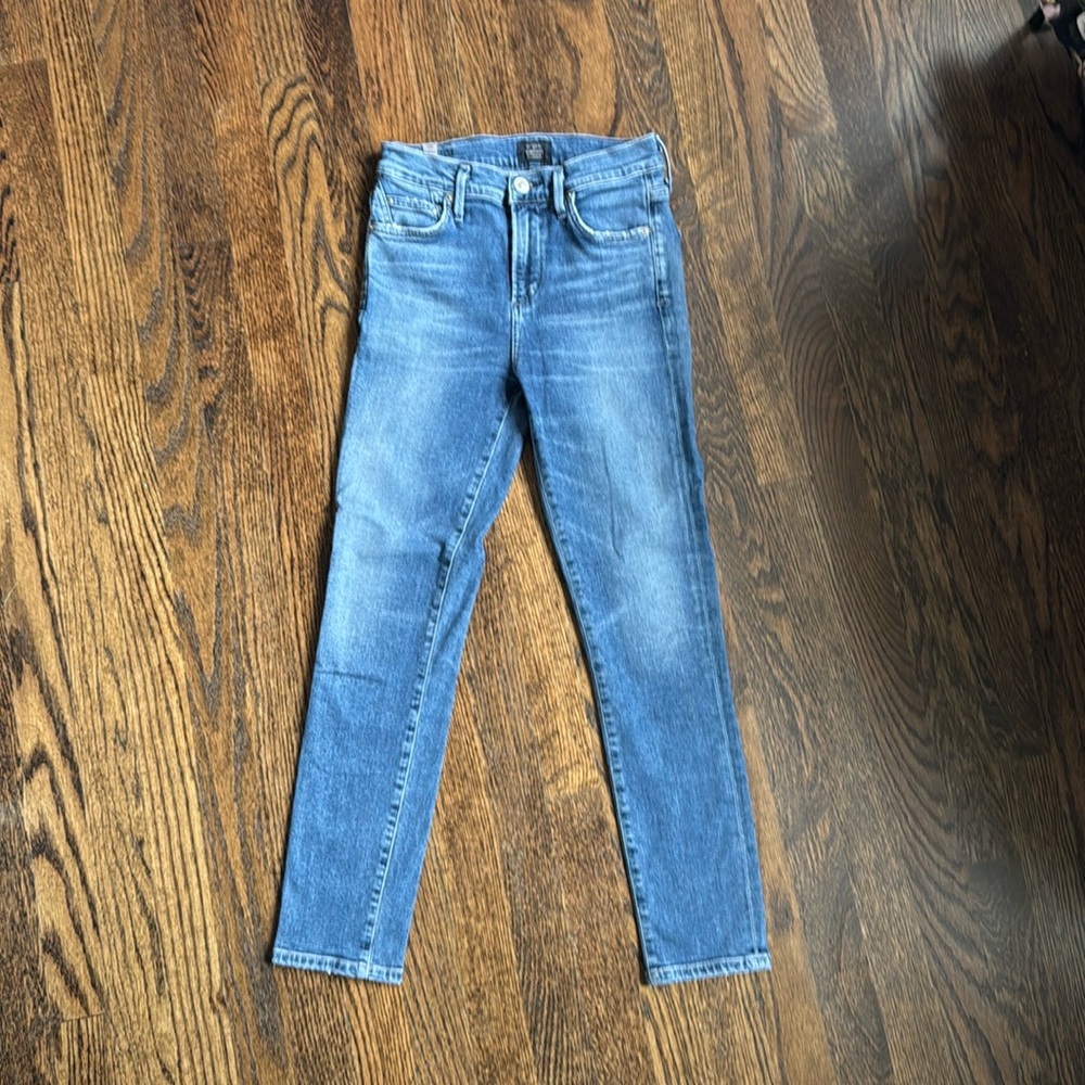 Citizens of Humanity Rocket Crop High Rise Skinny Jeans. Size 25